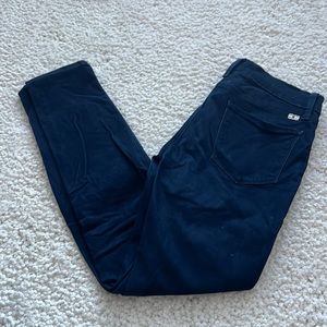 Gently worn Lucky Brand denim. 28/6 Ankle.